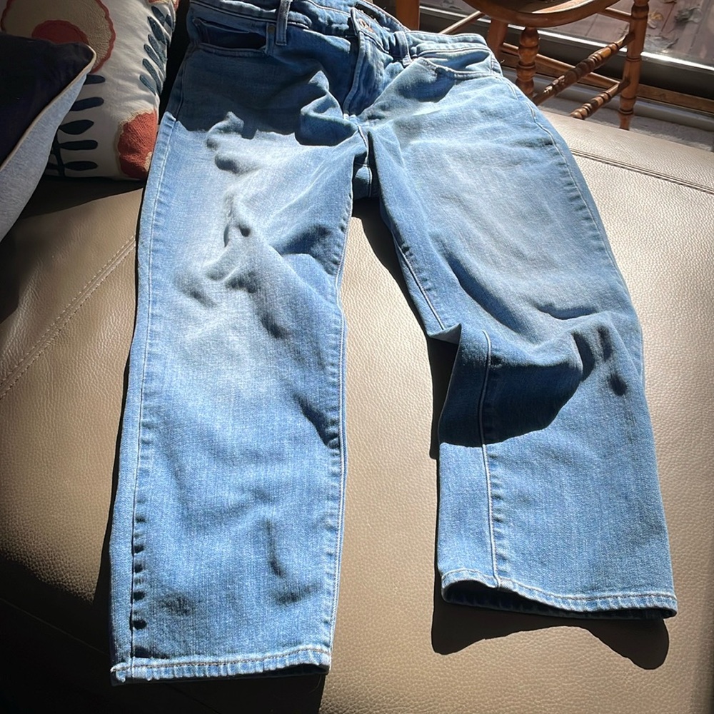 Size 14 P Talbots Modern Ankle Jeans zip and button 2 side& back pockets